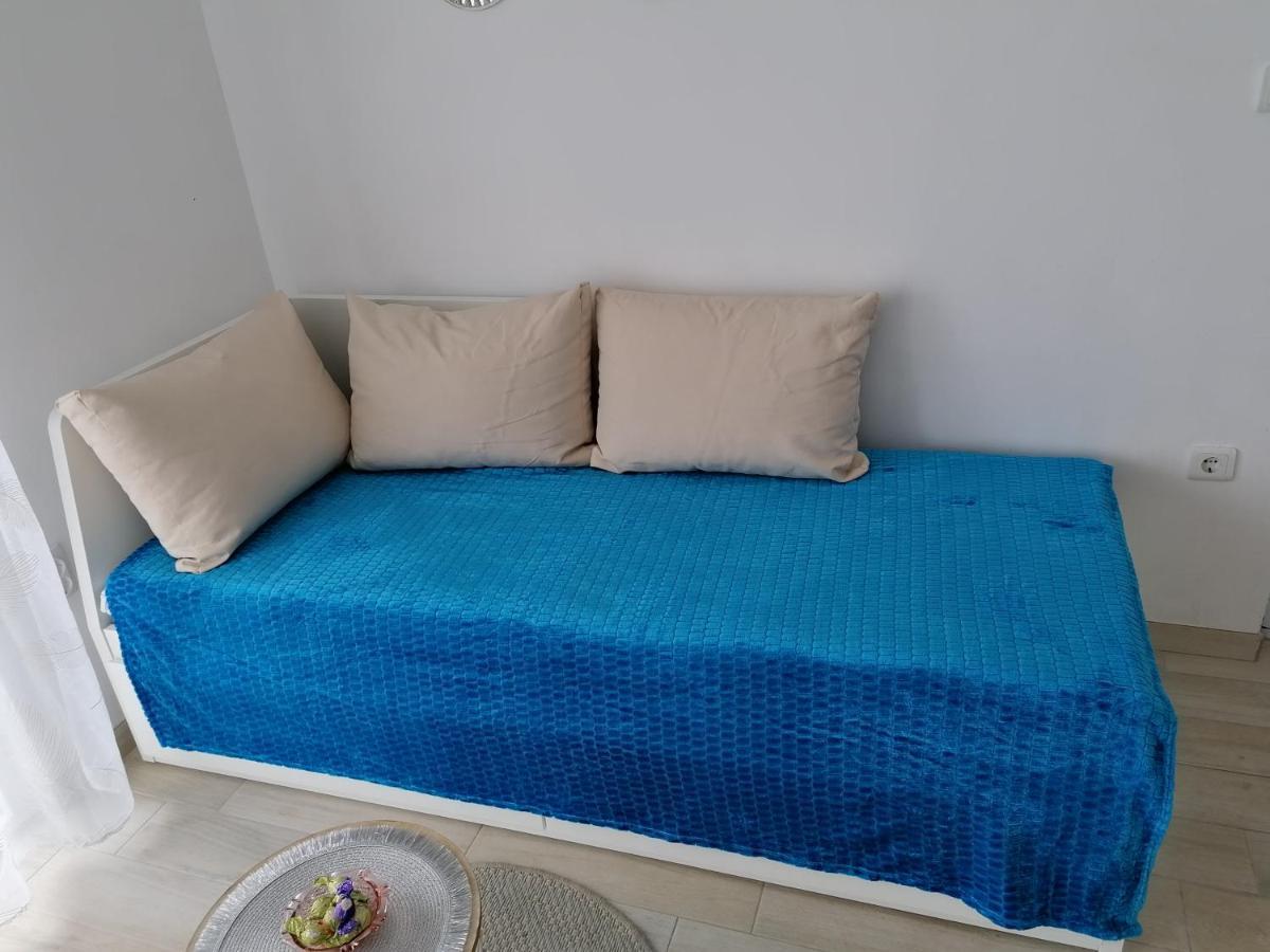 Crystal Blue Apartments Nea Kallikrateia エクステリア 写真